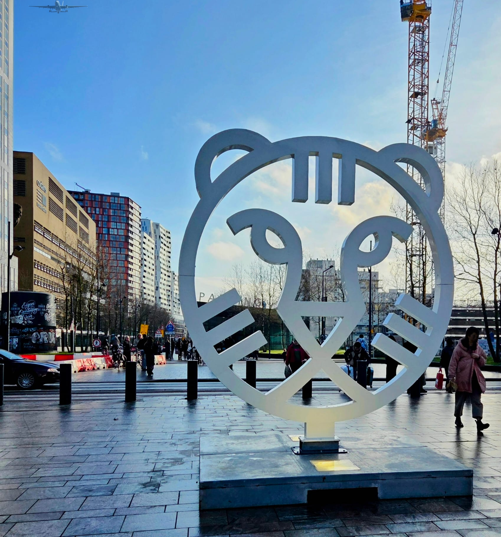 IFFR logo op straat Rotterdam